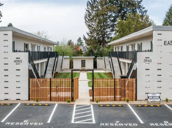 4005 SE 80th Ave, Portland, OR 97206