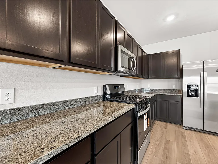5330 Buffalo Grass Ln — Photo 17