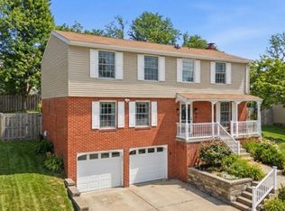 102 Agate Dr, Verona, PA 15147