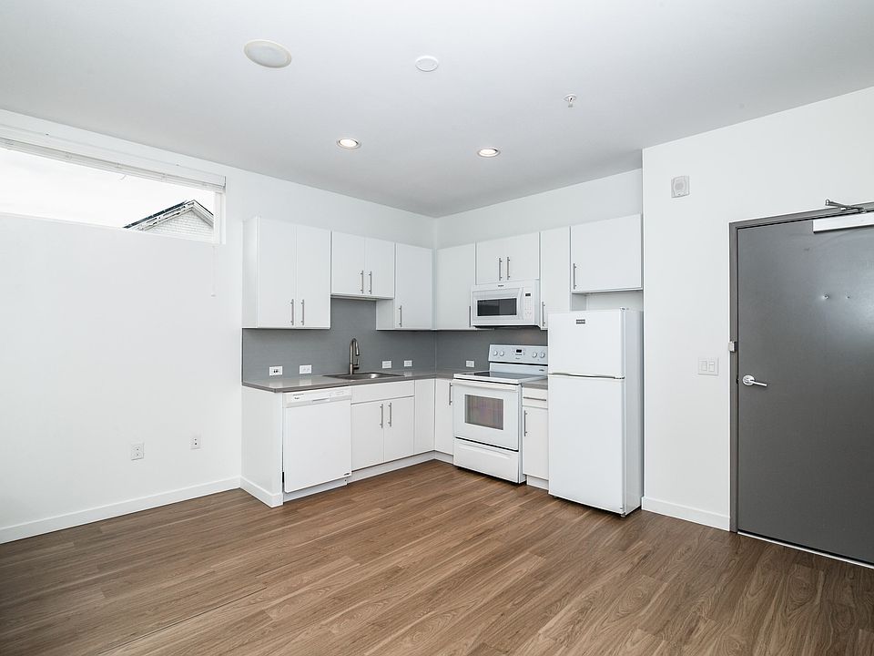 1st image of 3233 Eliot St APT 204