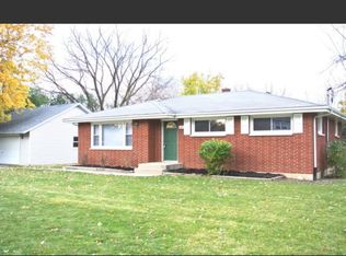 3670 Grandmore Ave, Gurnee, IL 60031