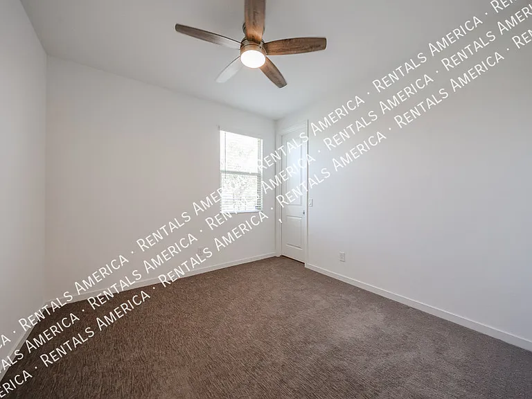 40622 W Williams Way — Photo 33