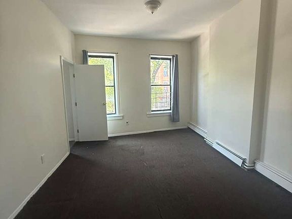 5th image of 6629 Fresh Pond Rd #2A