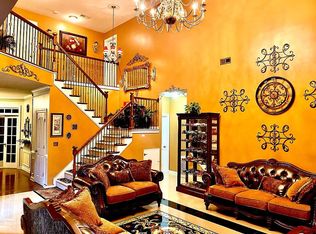 2197 Waterford Village Dr, Clemmons, NC 27012