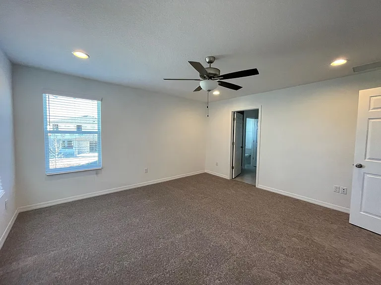 7317 Pool Compass Loop — Photo 10