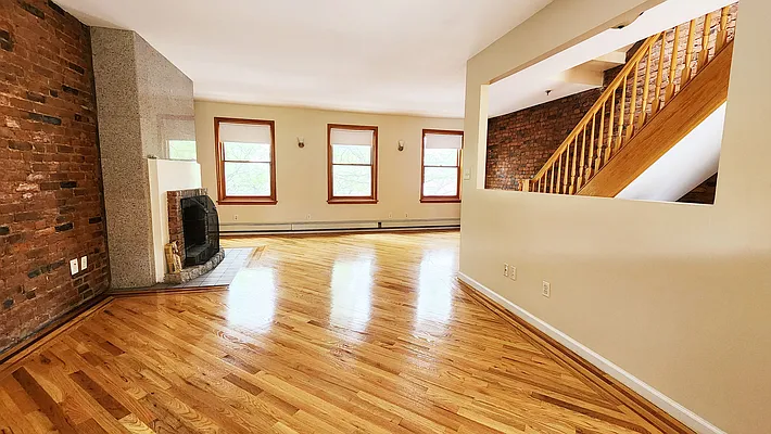 Rented by Ideal Properties Group | media 5