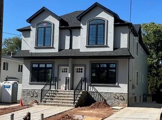 3721 Amboy Rd, Staten Island, NY 10308