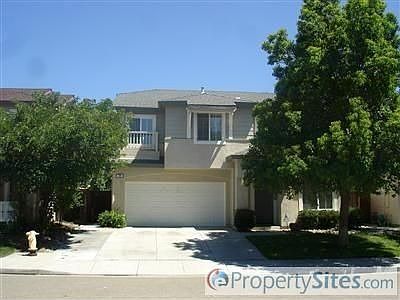 1st image of 725 Manitoba Ct