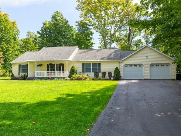 6 Bobrick Road, Poughkeepsie, NY 12601