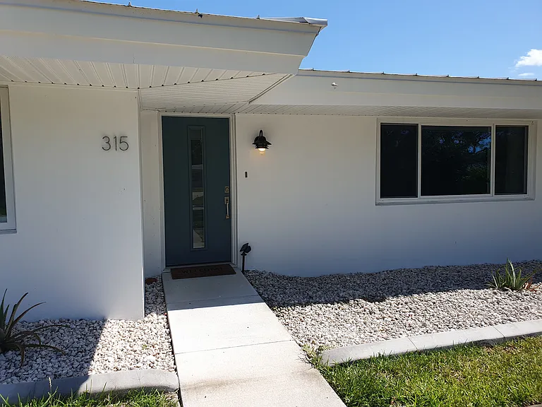 Ormond Dr — Photo 3