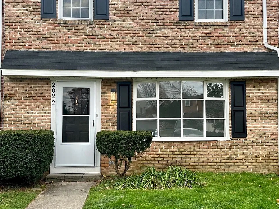 2022 Hale Ct
