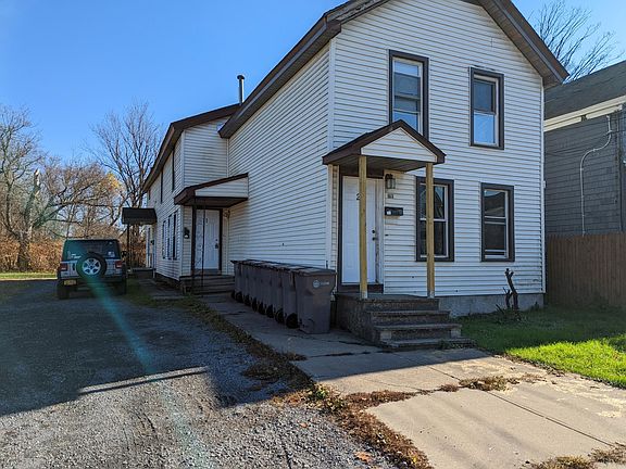 Entrance to the left