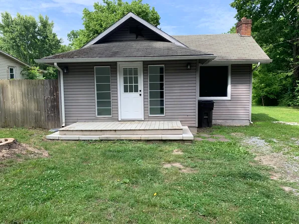 319 High St, Piney Flats, TN 37686