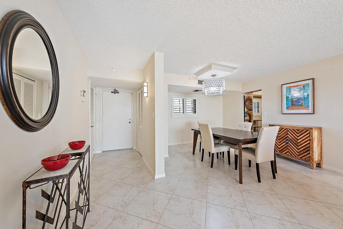 Building Photo - 400 Ocean Trail Way #707