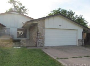 4621 S 72nd East Pl, Tulsa, OK 74145