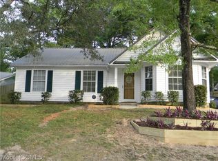 1800 Sandalwood Dr #2, Mobile, AL 36618