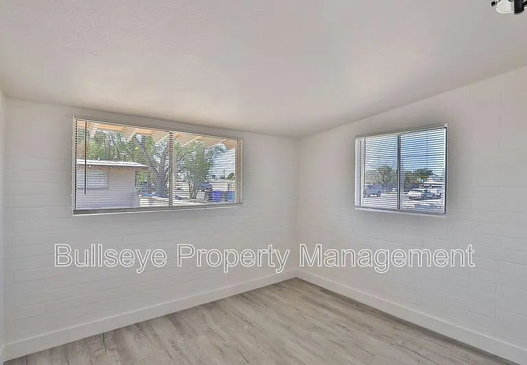 621 S California St #A — Photo 12