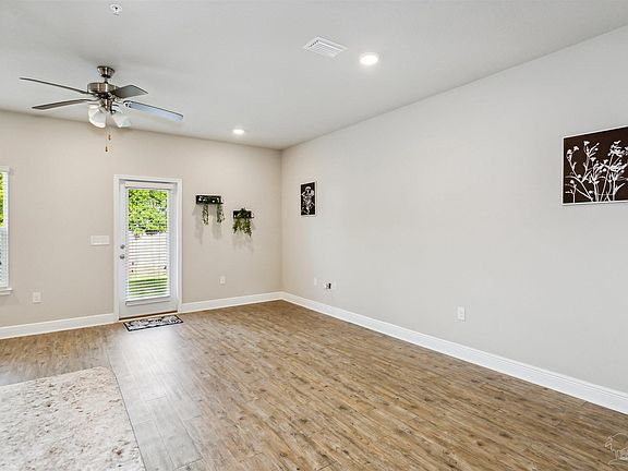 4th image of 6009 Royal Port Ct