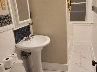 30 Arthur St #3, Worcester, MA 01604