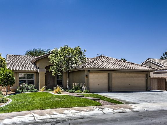 3rd image of 6341 Malachite Bay Ave
