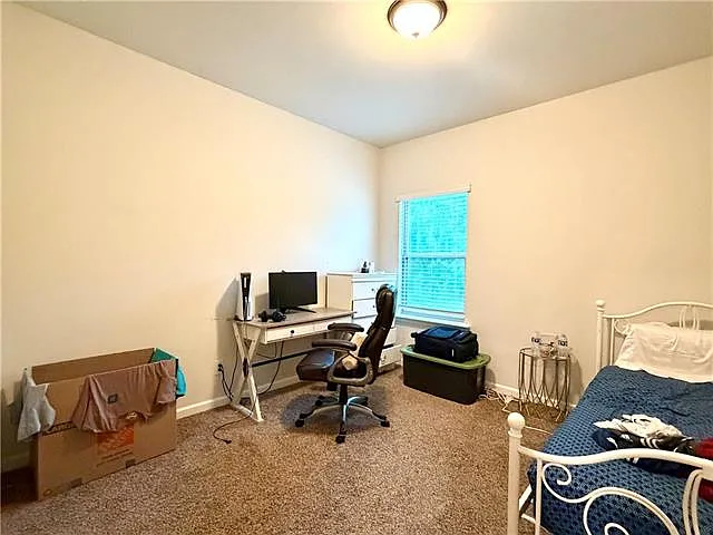 18158 Logan Ct — Photo 8