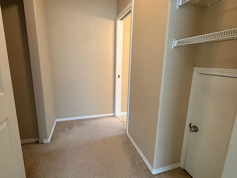 1296 SW Mill Pond Pl #300 — Photo 14