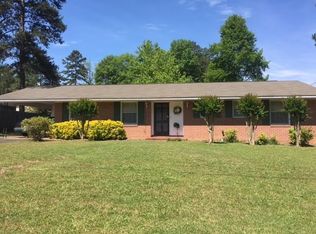 604 Windsor Dr, Manchester, GA 31816