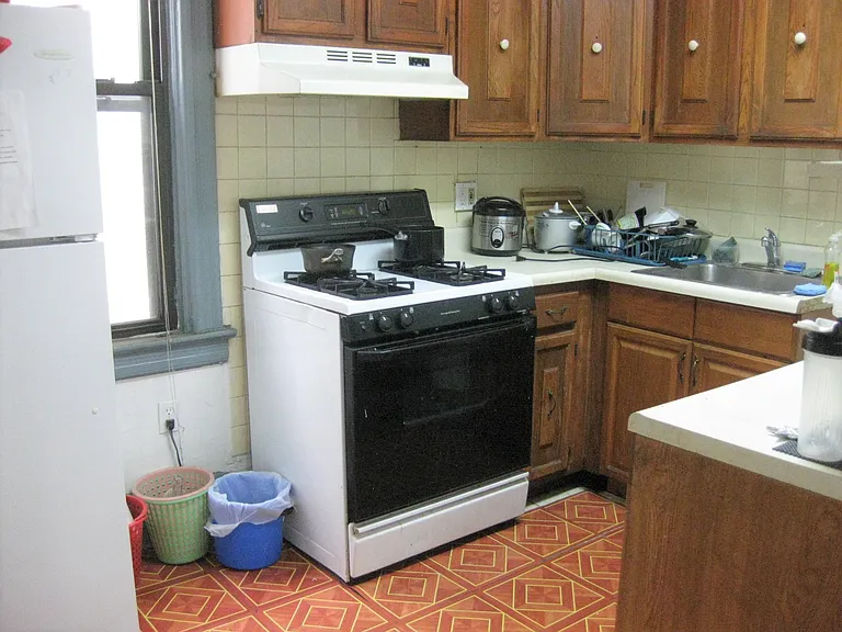 802 Pavonia Ave #1 — Photo 7