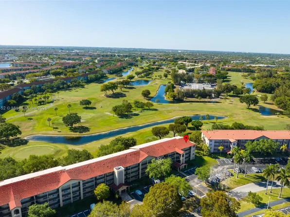 1300 SW 125th Ave APT 415K, Pembroke Pines, FL 33027