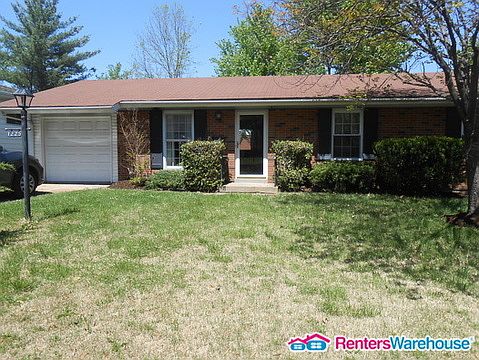 2nd image of 1225 Fox Run Dr