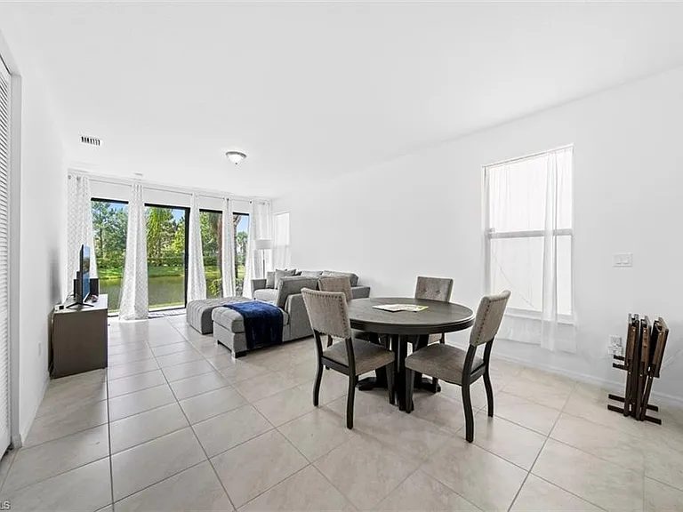5535 Useppa Dr — Photo 15