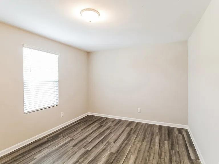 4009 Kendrick Cir — Photo 9