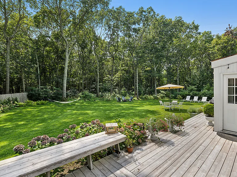 18 Manor Ln — Photo 10