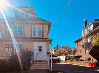 238 Columbus Pl, Cliffside Park, NJ 07010