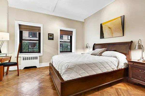 Rented by Cooper & Cooper Real Estate | media 22