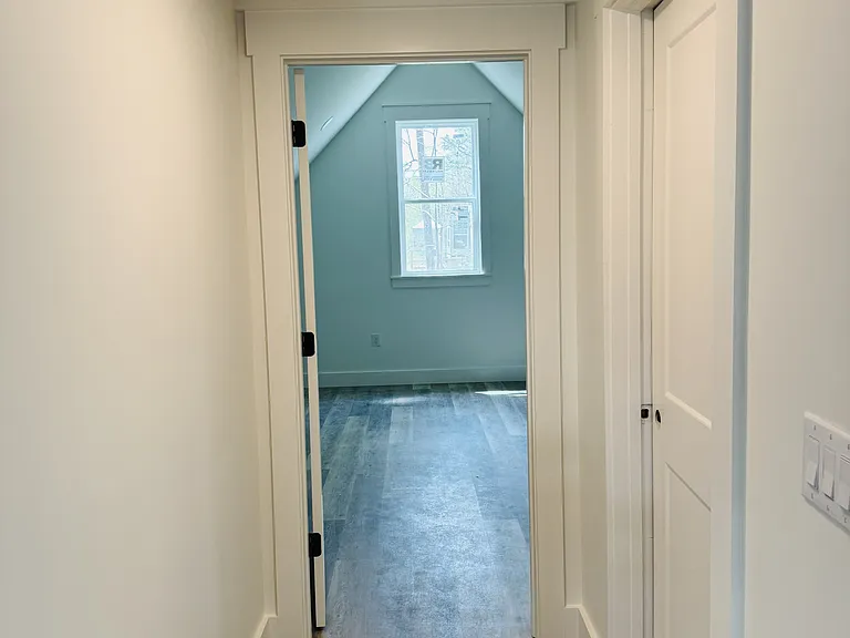 221 Sheffield Dr — Photo 30