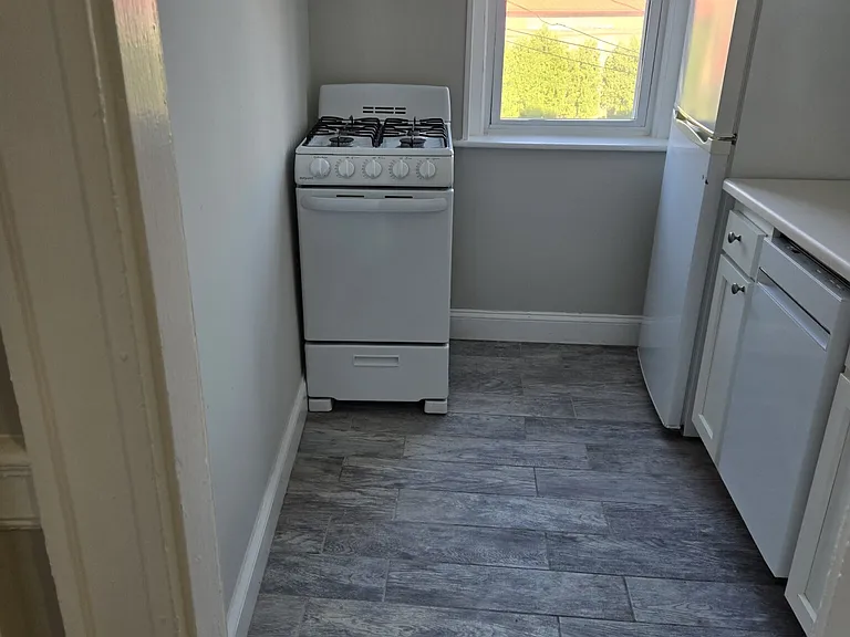 1197 Commonwealth Ave #11 — Photo 16