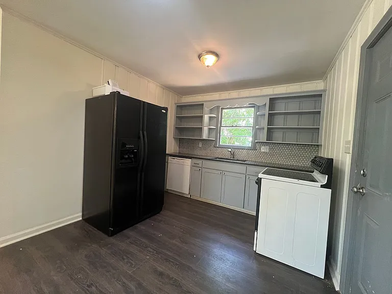 117 Johnson Dr — Photo 6