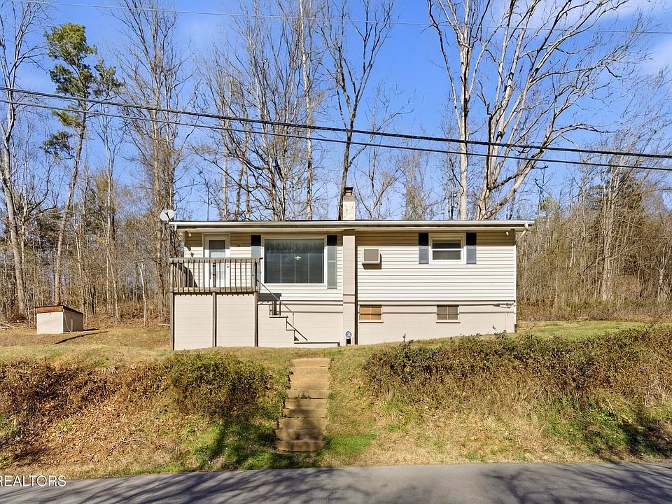 1st image of 950 Indian Gap Rd