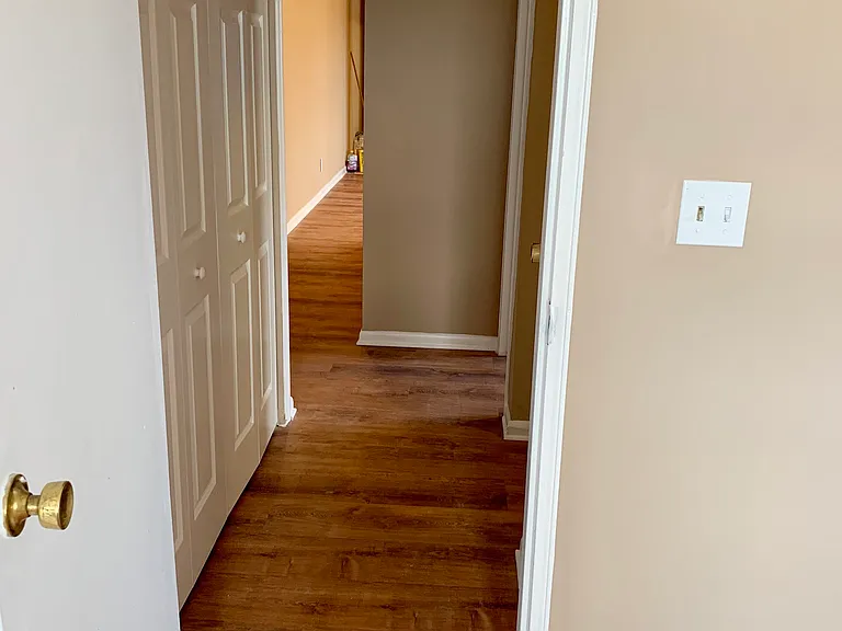 100 Pierson Miller Dr #E5 — Photo 9