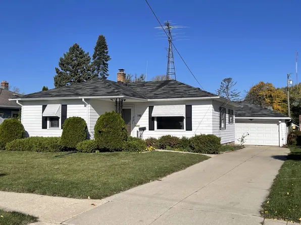 148 Charlton Street, Beaver Dam, WI 53916