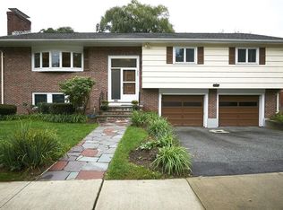 506 Clinton Rd, Brookline, MA 02467