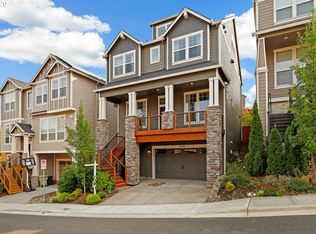 11390 NW Odeon Ln, Portland, OR 97229