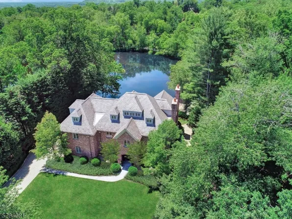 18 JOANNA WAY, Millburn Twp., NJ 07078