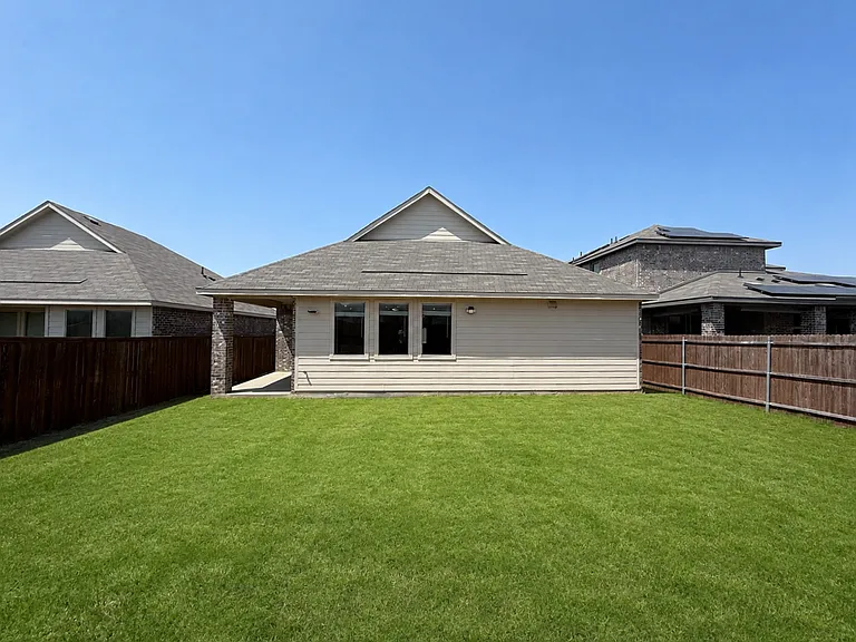 11424 Woody Creek Trl — Photo 19
