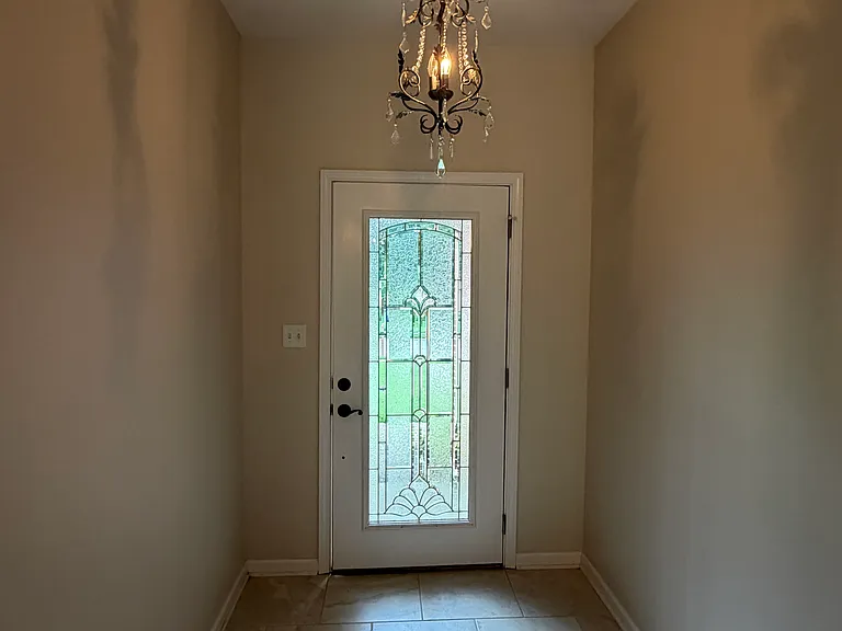 3760 Boulder Ln — Photo 2
