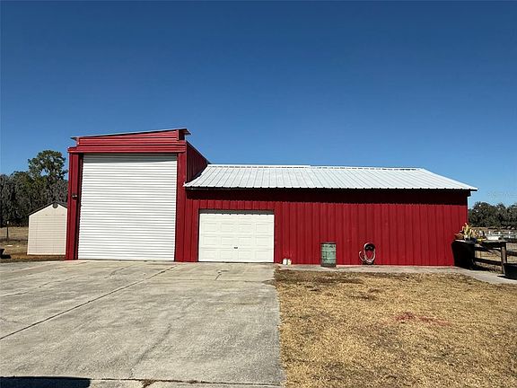 2nd image of 1815 Ewell Rd