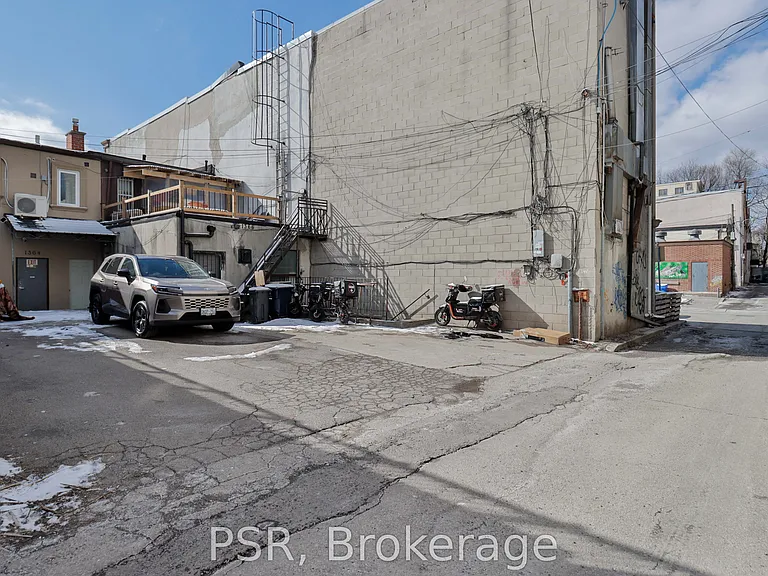 1364 Saint Clair Ave W #202 — Photo 14