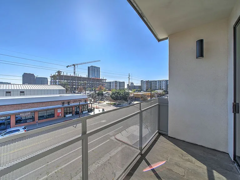 504 E Roosevelt St #1103 — Photo 25
