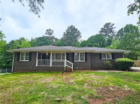 4149 Connor Dr, Ellenwood, GA 30294
